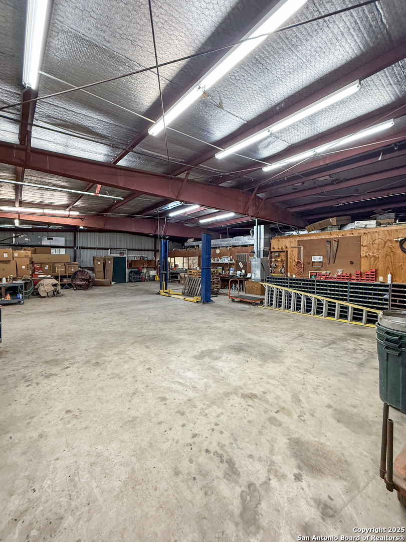 1569 & 1571 N Austin Seguin TX 78155