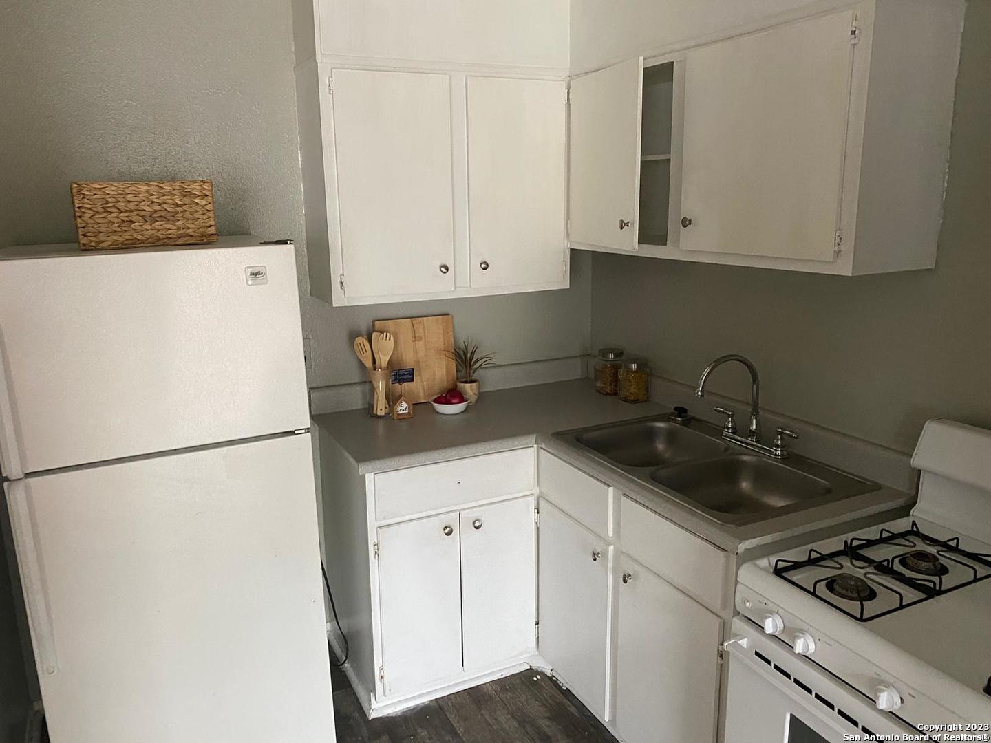 347 Ware Boulevard San Antonio TX 78221