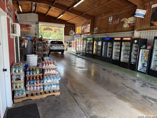 2201 19th Street Hondo TX 78861