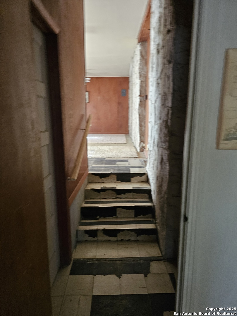 110 Maricopa Canyon Lake TX 78133