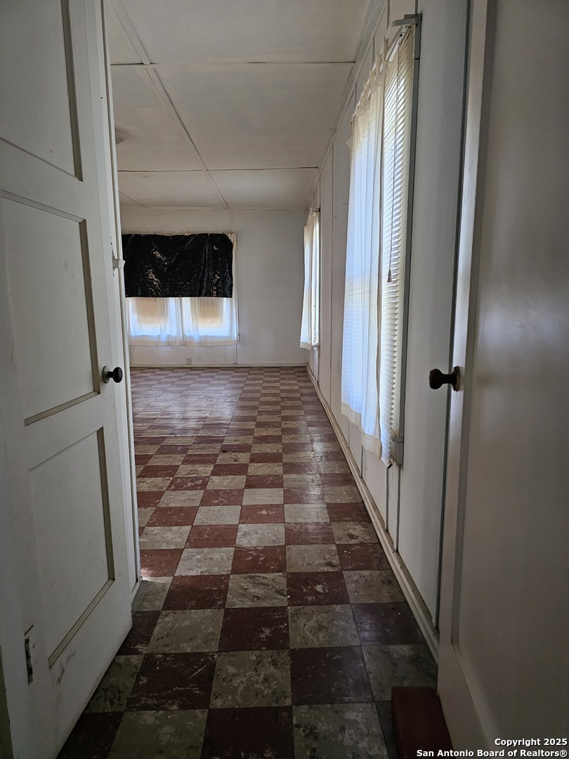 110 Maricopa Canyon Lake TX 78133