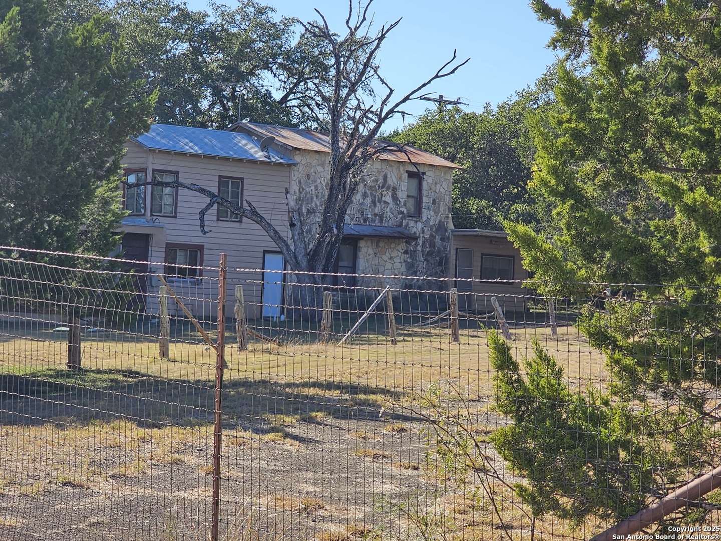 110 Maricopa Canyon Lake TX 78133