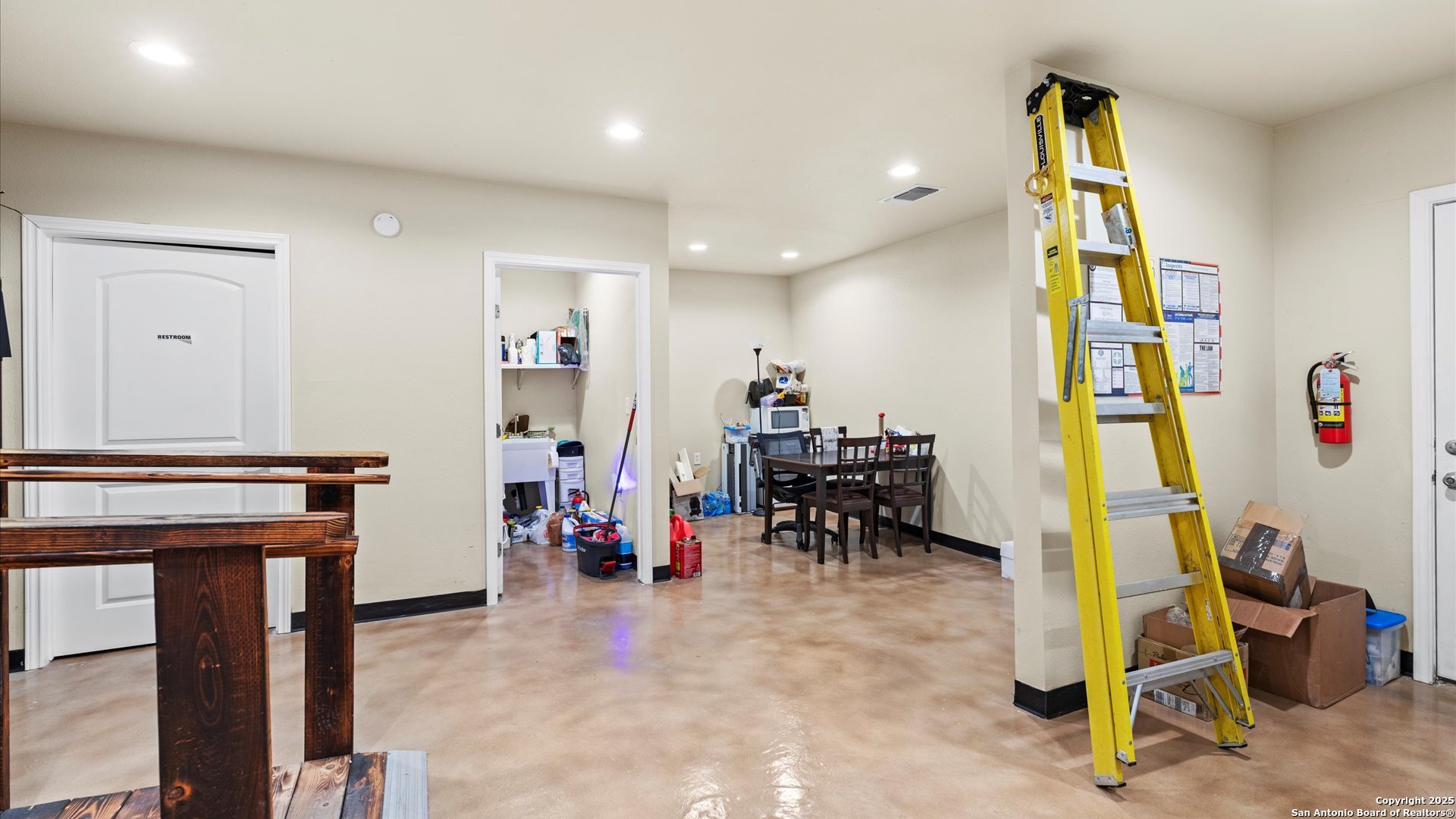 9050 Fm 78 Converse TX 78109