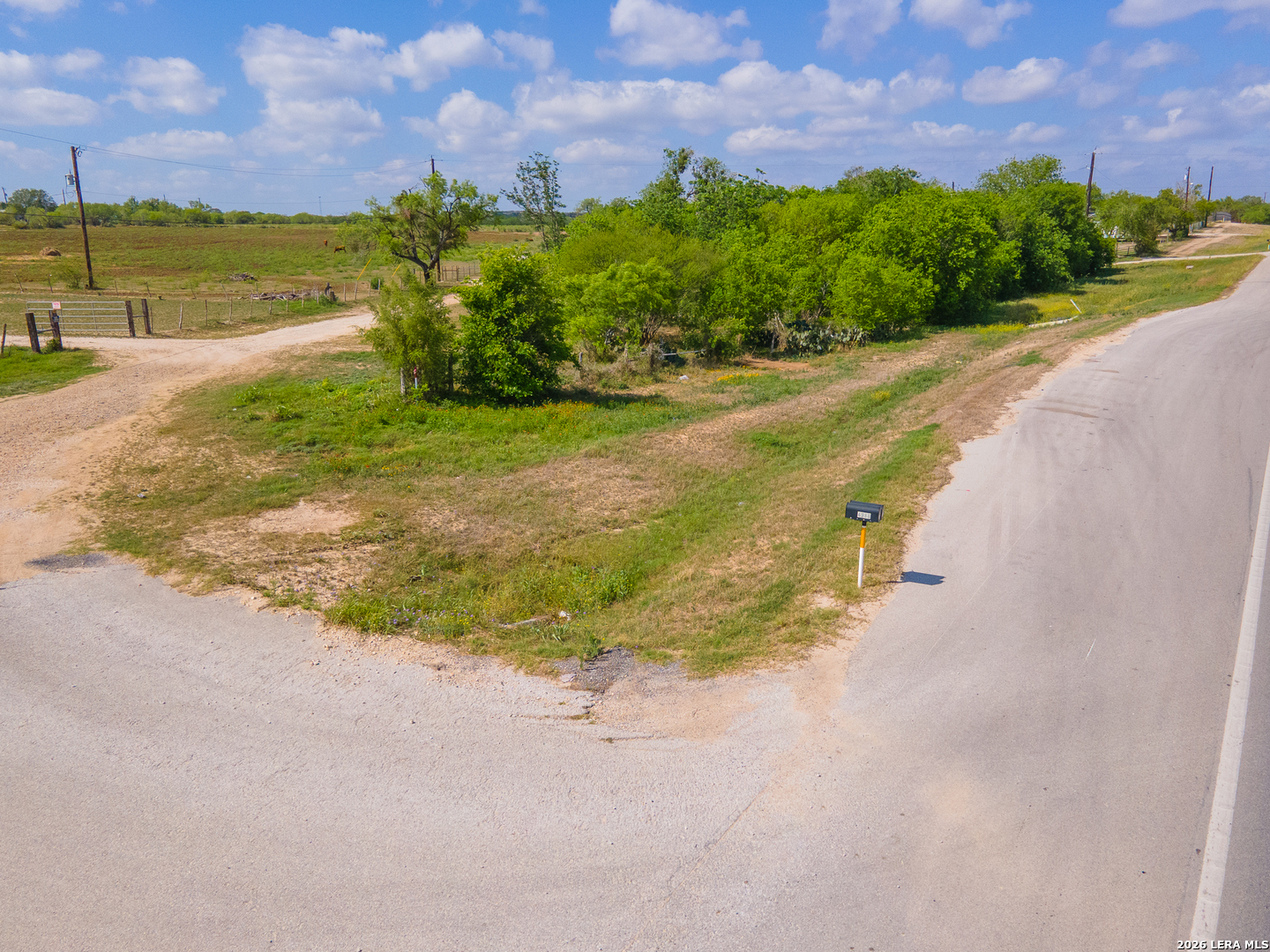 4984 S Loop 1604 Elmendorf TX 78112