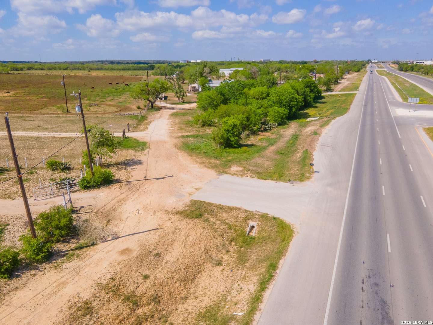 4984 S Loop 1604 Elmendorf TX 78112