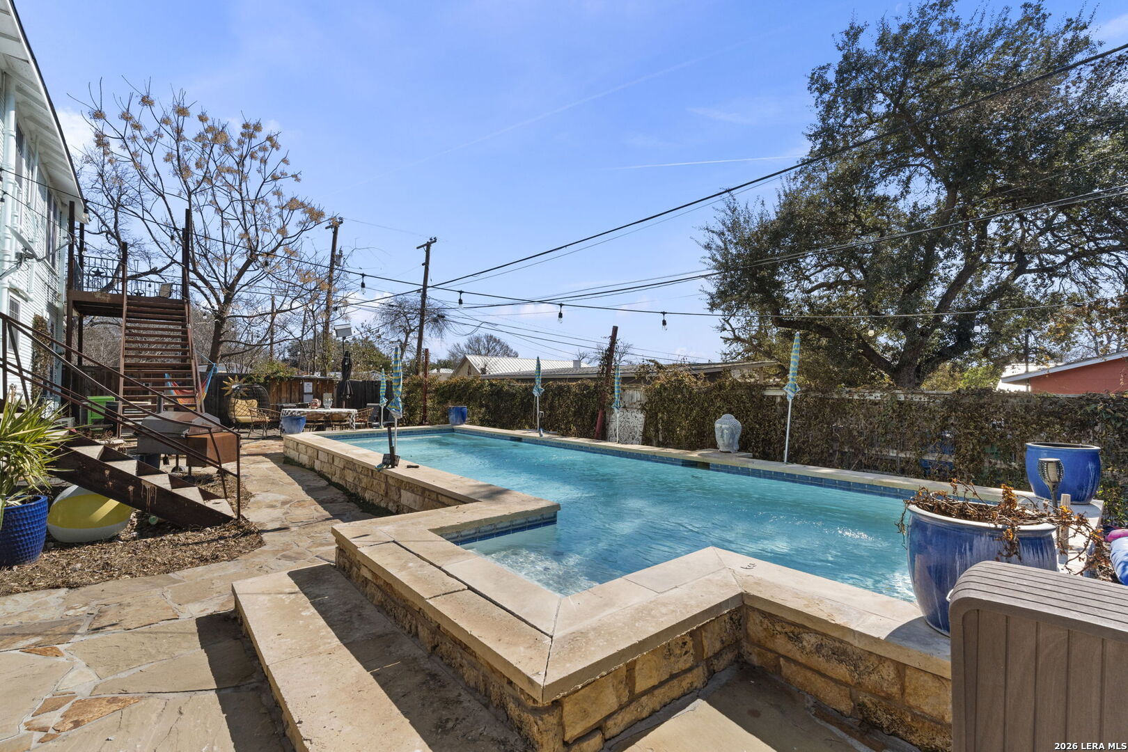 3221 N Flores San Antonio TX 78212