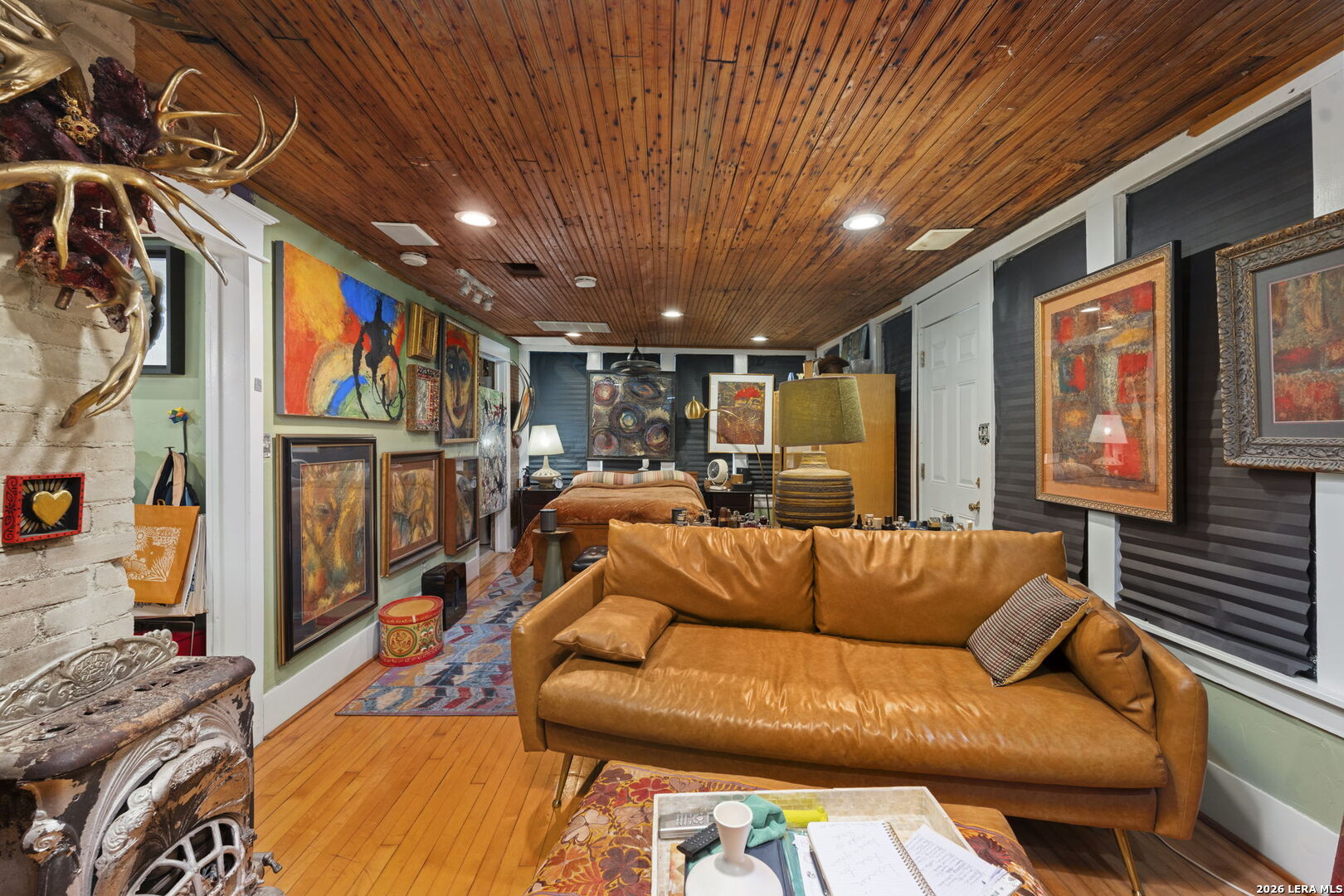 3221 N Flores San Antonio TX 78212