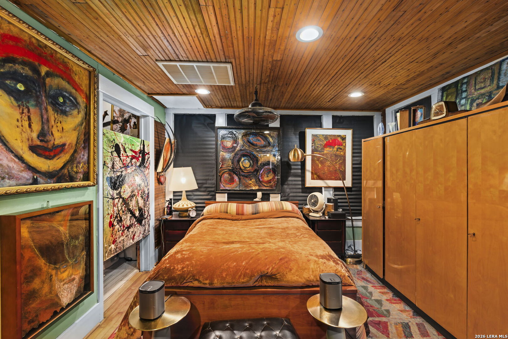 3221 N Flores San Antonio TX 78212