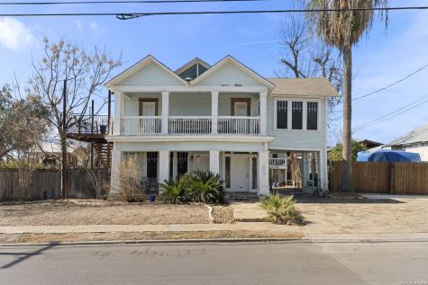 3221 N Flores San Antonio TX 78212