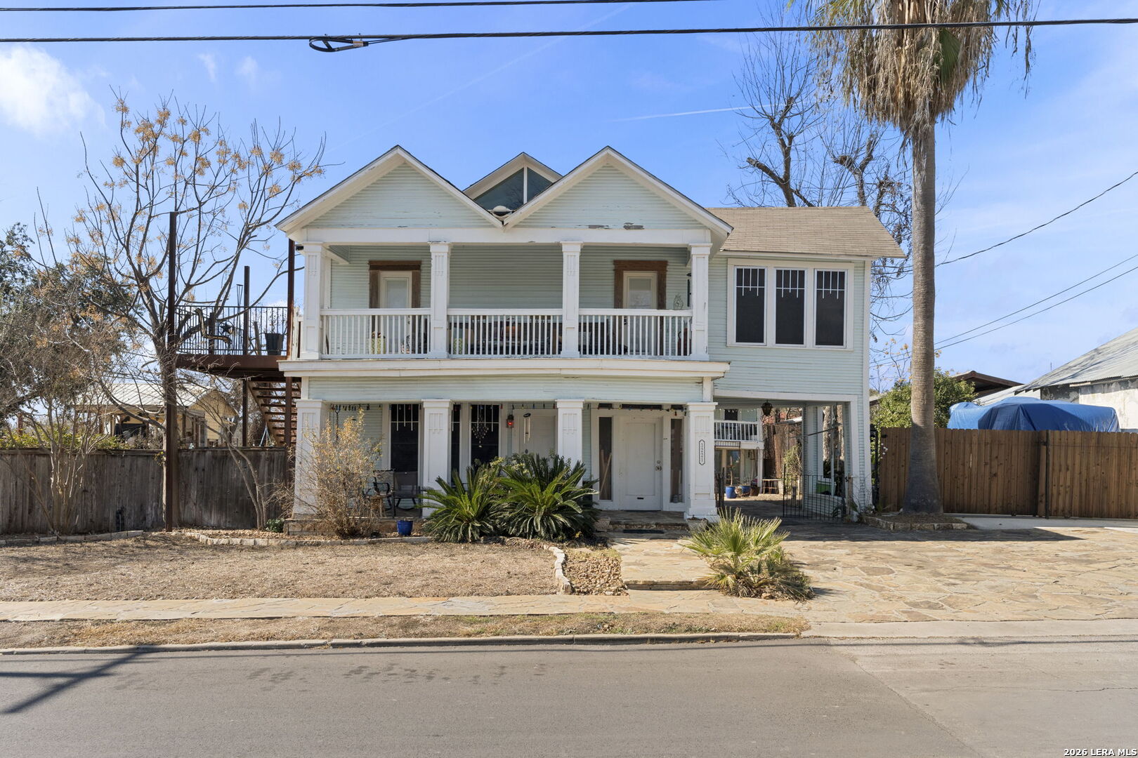 3221 N Flores San Antonio TX 78212