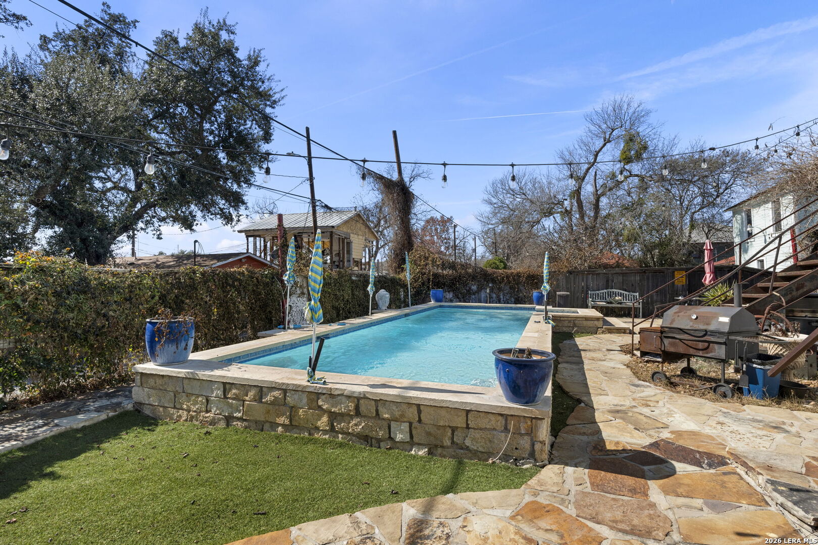 3221 N Flores San Antonio TX 78212