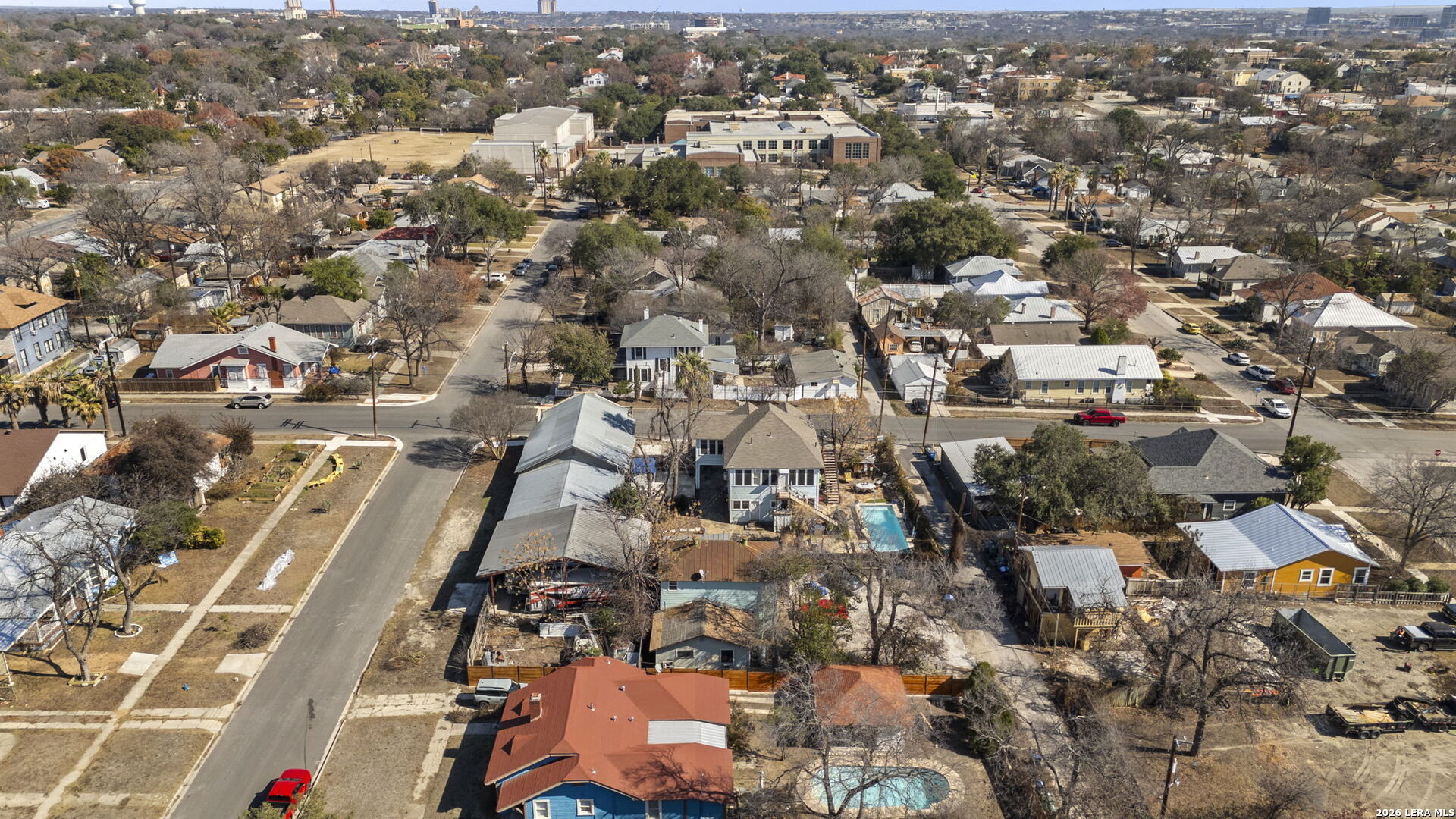 3221 N Flores San Antonio TX 78212