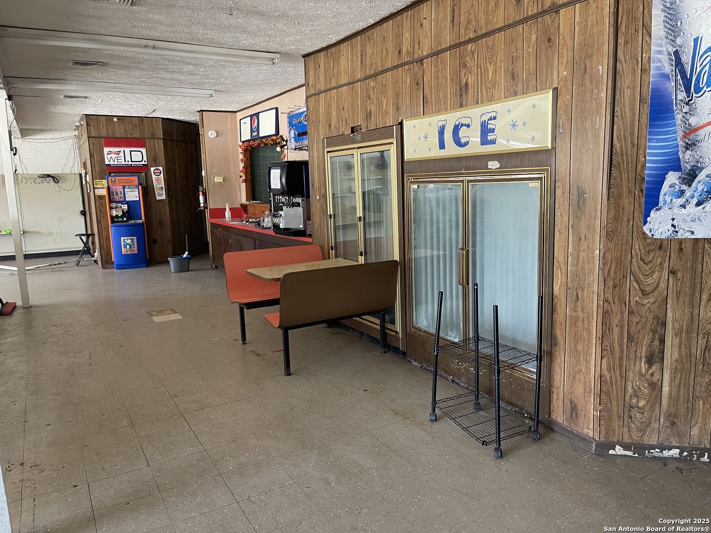 1230 E Santa Gertrudis Kingsville TX 78363