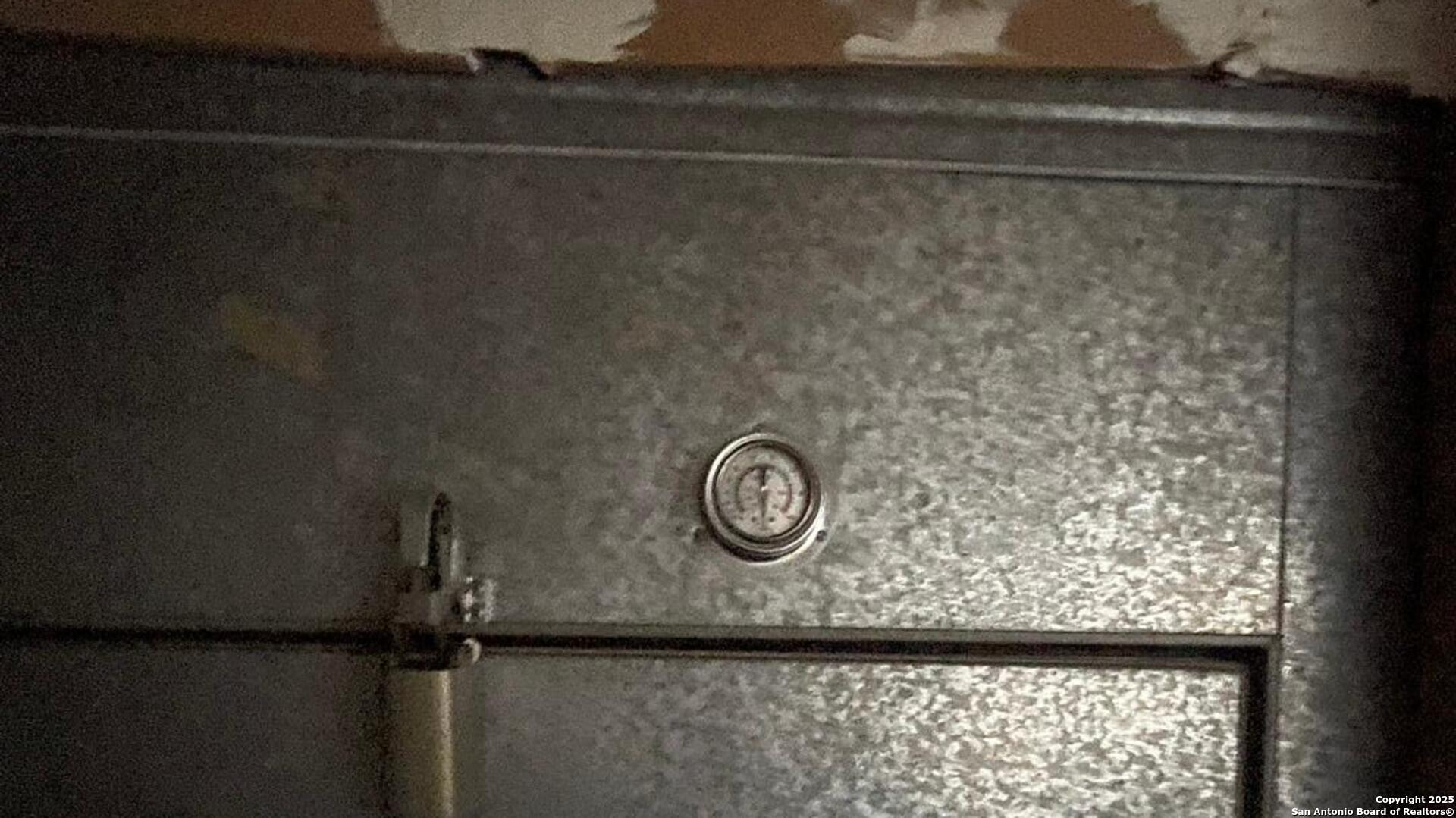 1230 E Santa Gertrudis Kingsville TX 78363