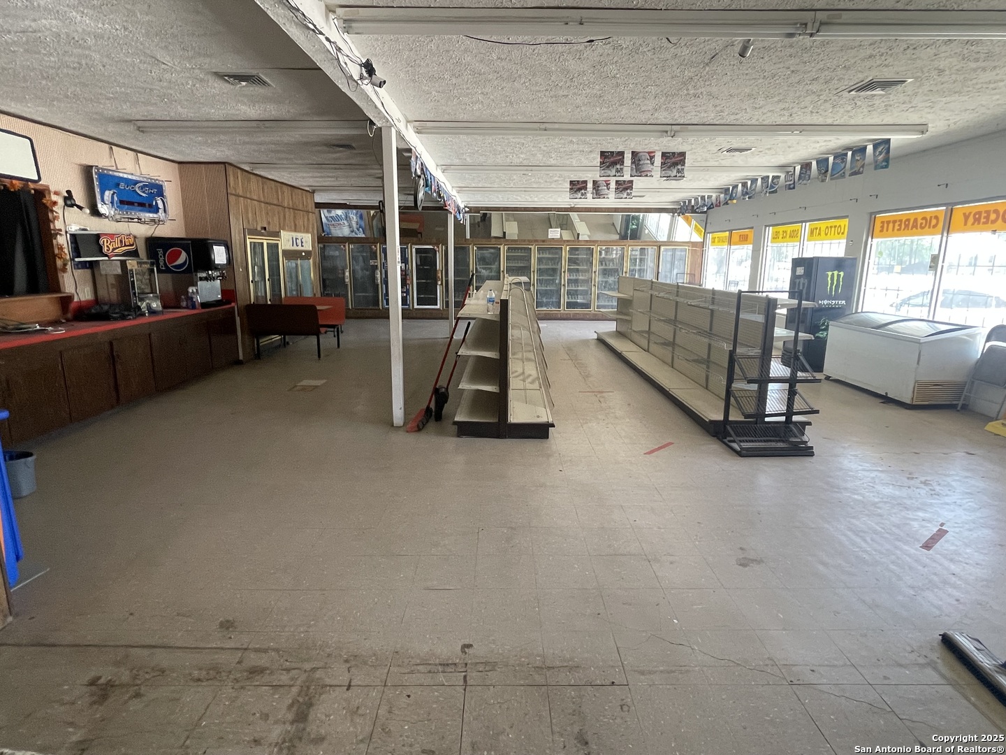 1230 E Santa Gertrudis Kingsville TX 78363