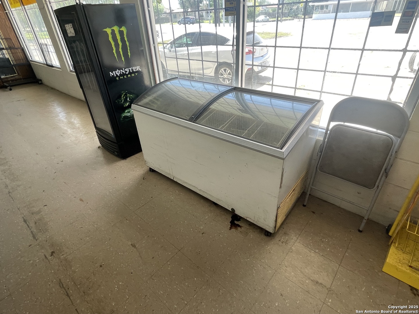 1230 E Santa Gertrudis Kingsville TX 78363