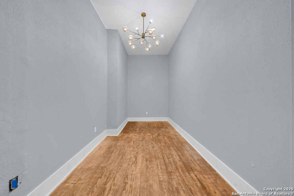 1610 W Commerce San Antonio TX 78207