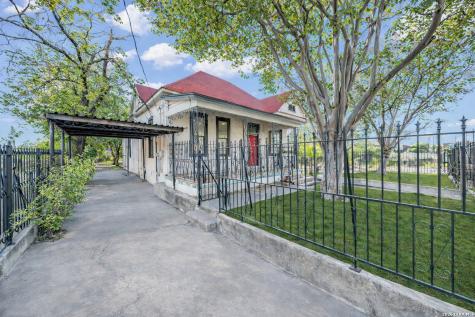 1610 W Commerce San Antonio TX 78207
