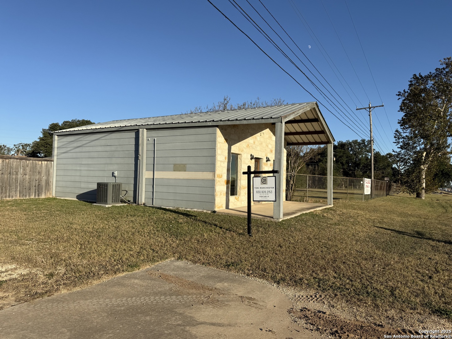 40400a Interstate 10 Boerne TX 78006