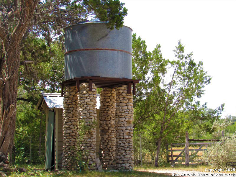 512 County Road 348 Concan TX 78838