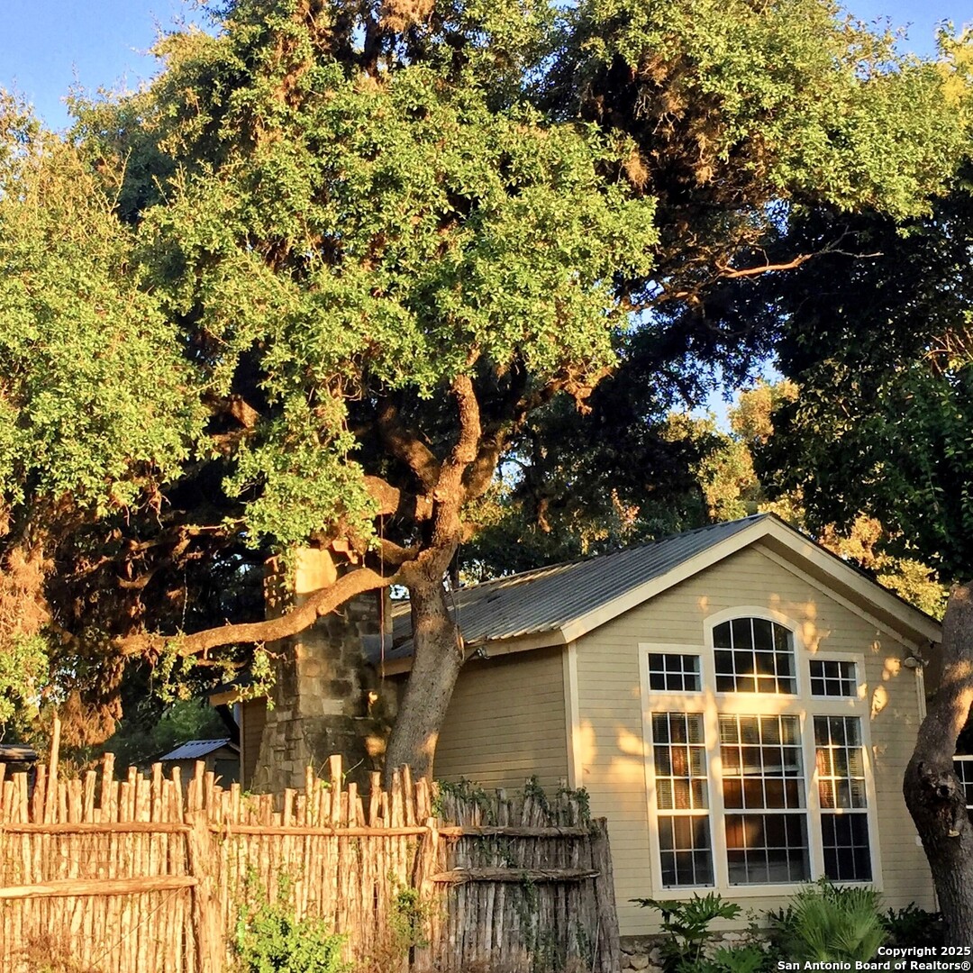 512 County Road 348 Concan TX 78838