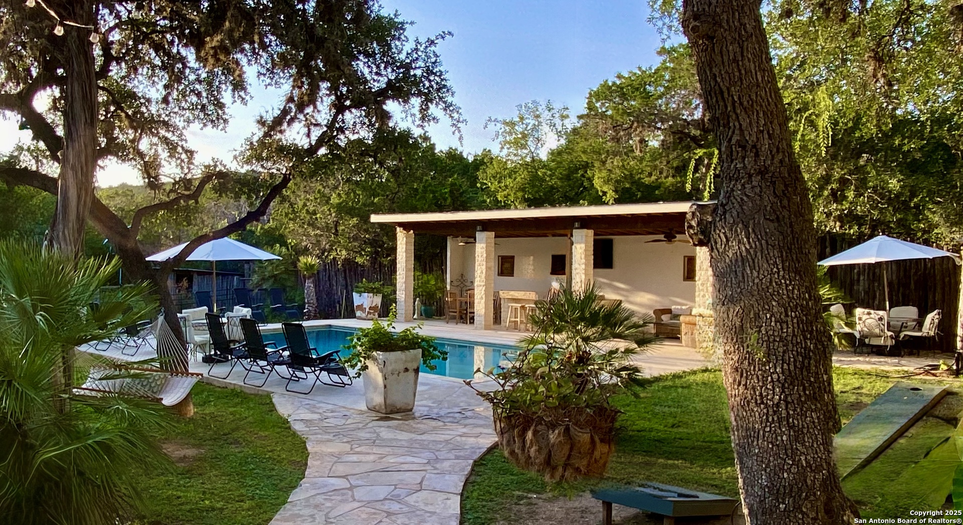 512 County Road 348 Concan TX 78838