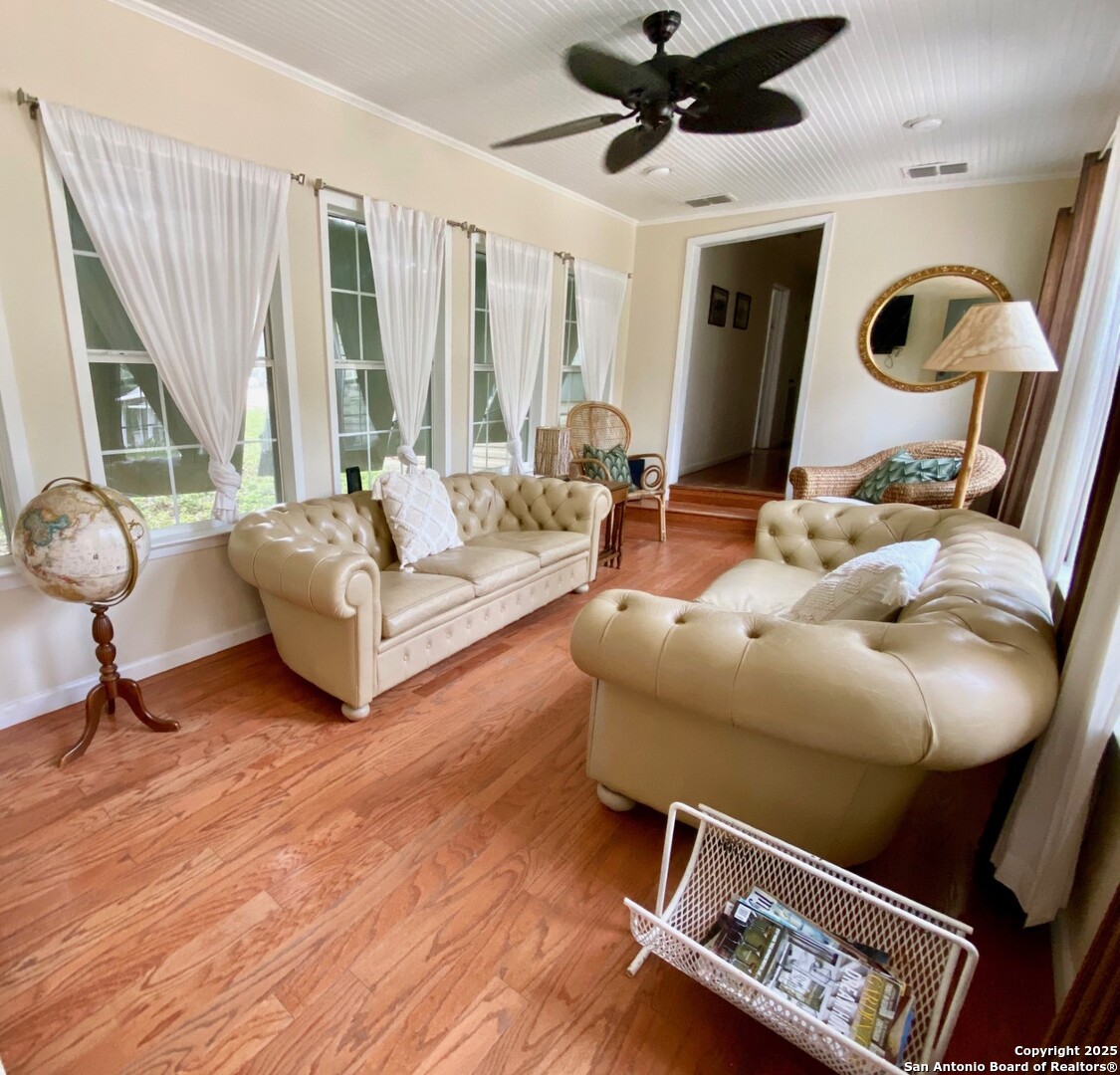 512 County Road 348 Concan TX 78838