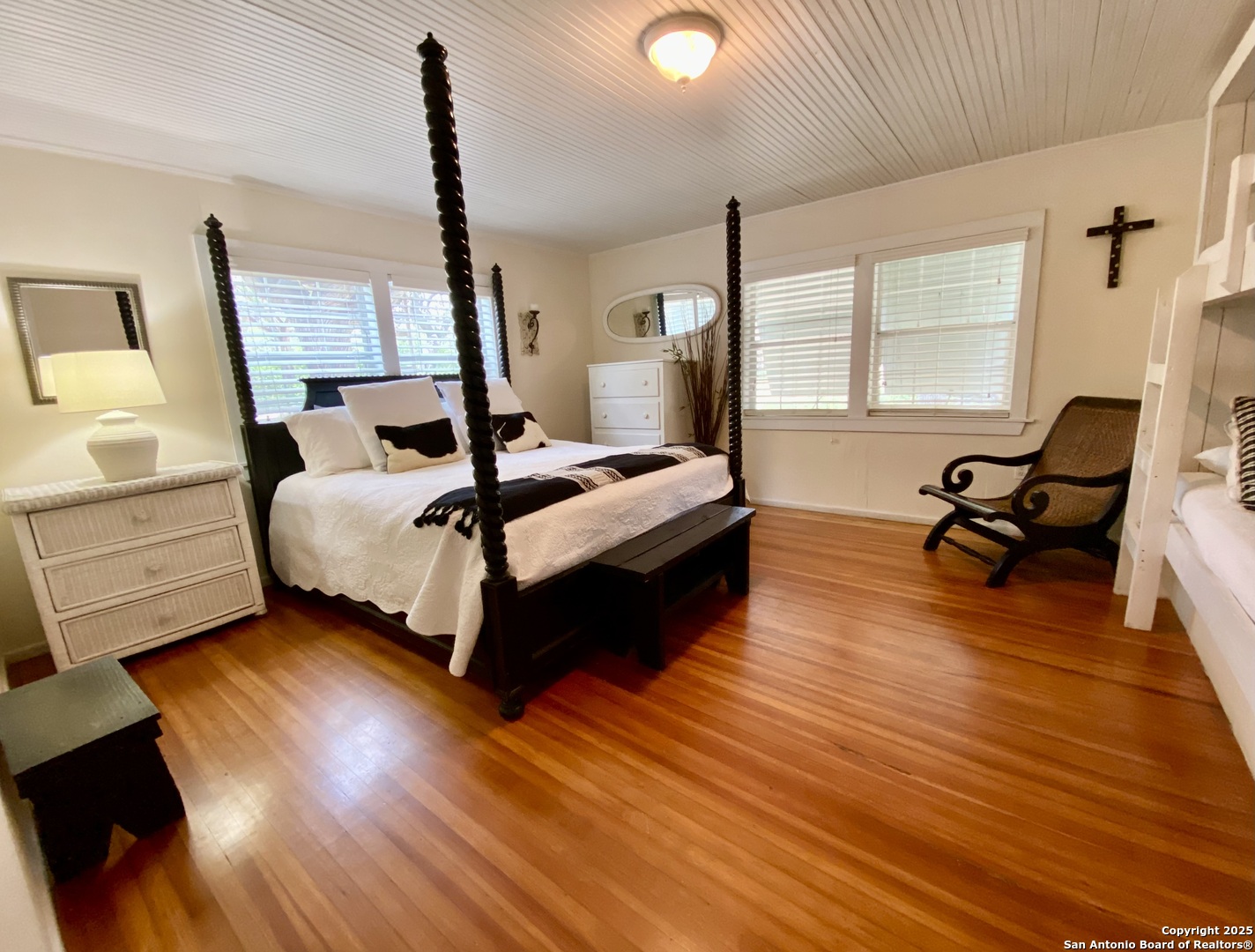 512 County Road 348 Concan TX 78838