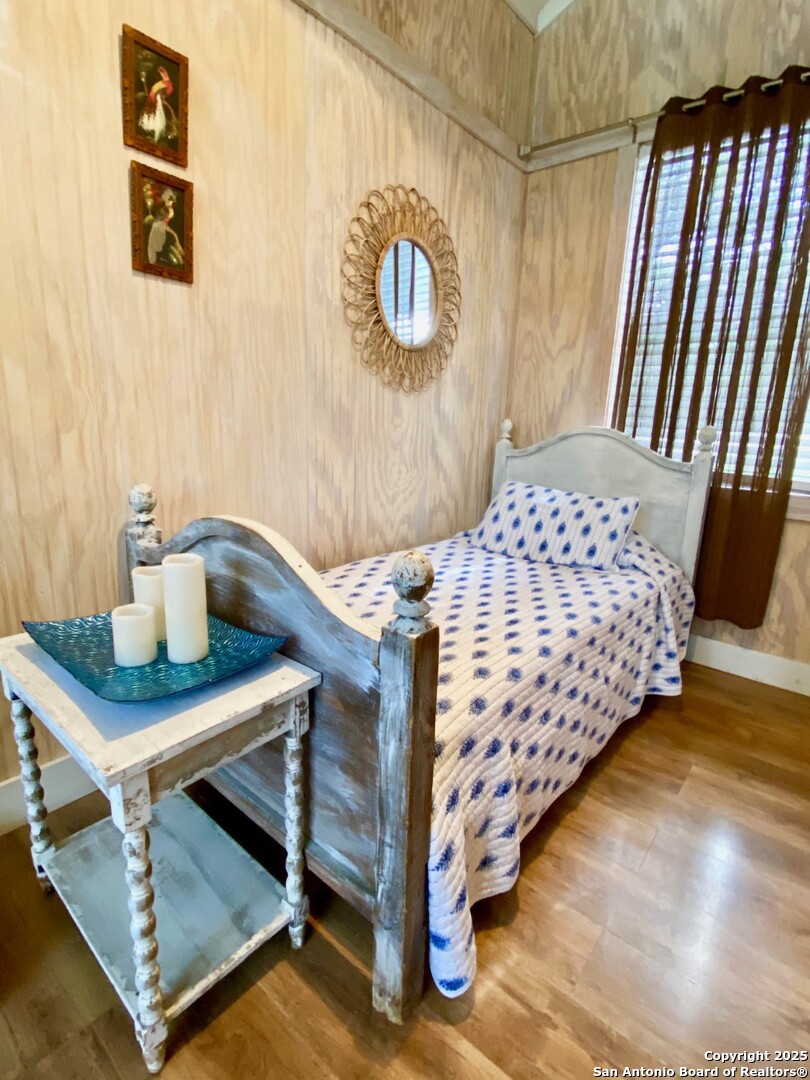 512 County Road 348 Concan TX 78838