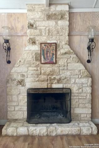512 County Road 348 Concan TX 78838