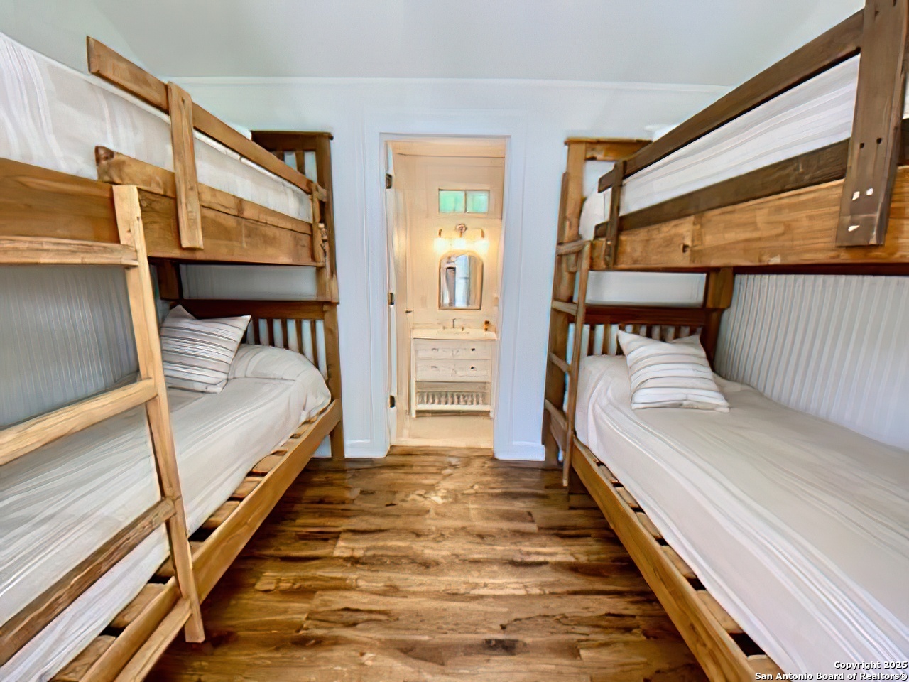 512 County Road 348 Concan TX 78838