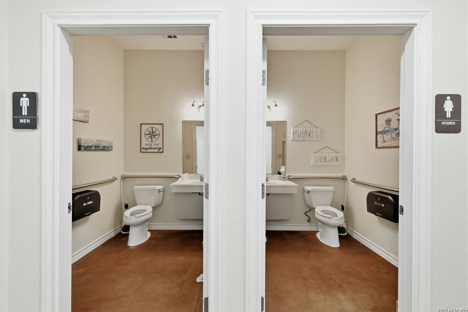 9002 Western View Helotes TX 78023
