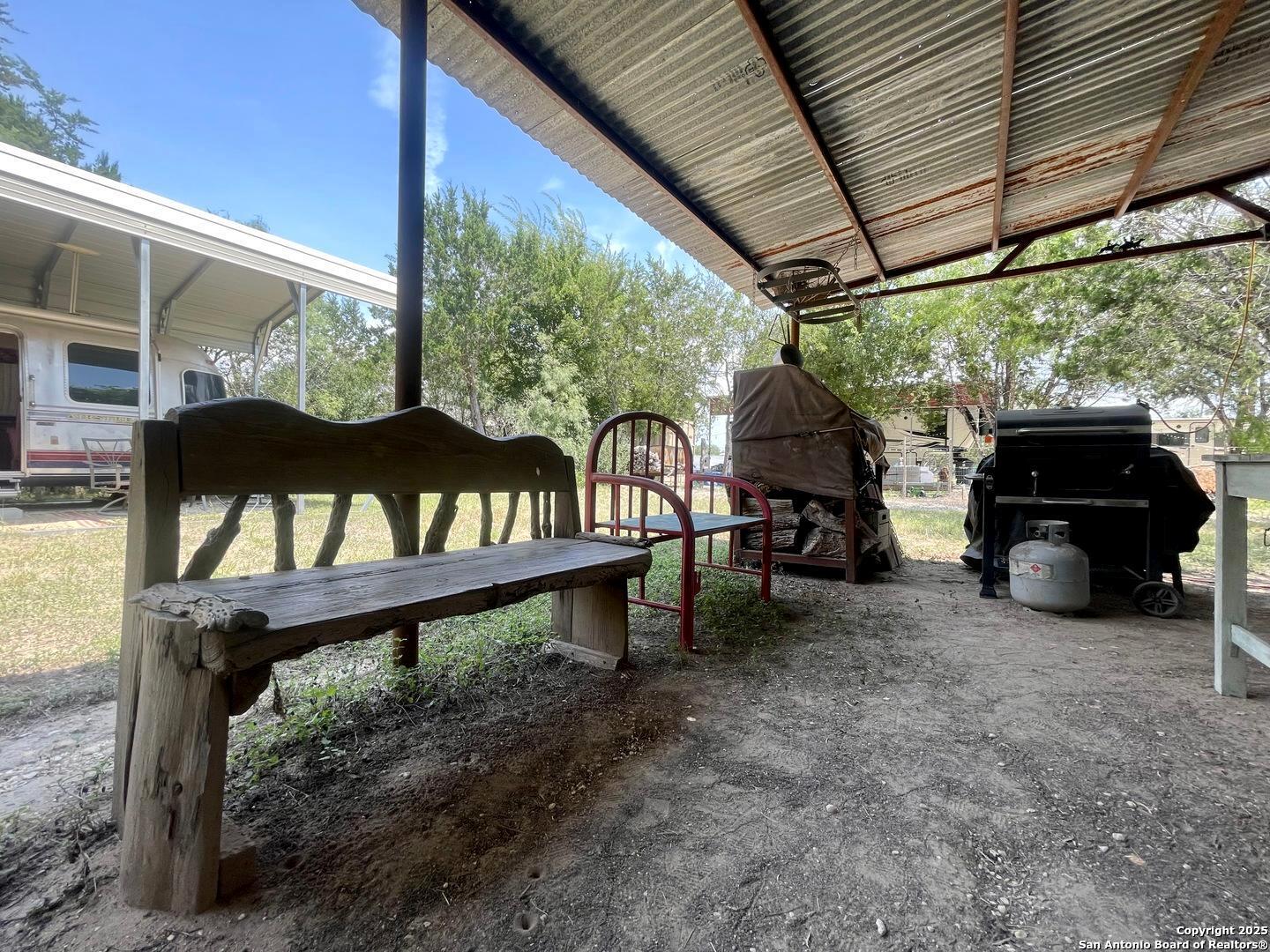 973 River Bend Bandera TX 78003