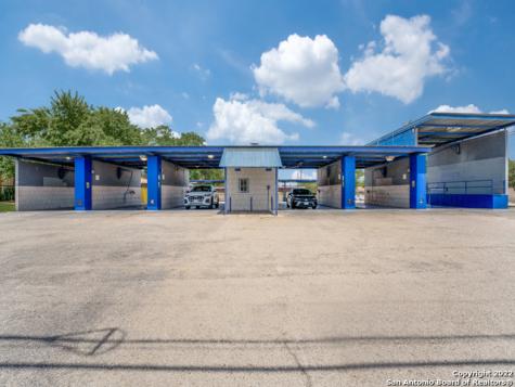 402 N Zarzamora Street San Antonio TX 78207