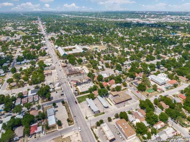 402 N Zarzamora Street San Antonio TX 78207