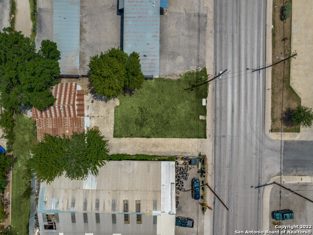 402 N Zarzamora Street San Antonio TX 78207