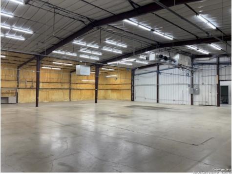 2812 Cobbler Lane Kerrville TX 78028