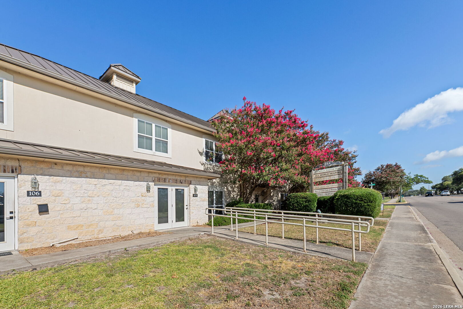 624 N Main Boerne TX 78006