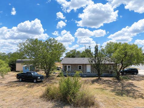 4? Ac Villaret & Zarzamora San Antonio TX 78224