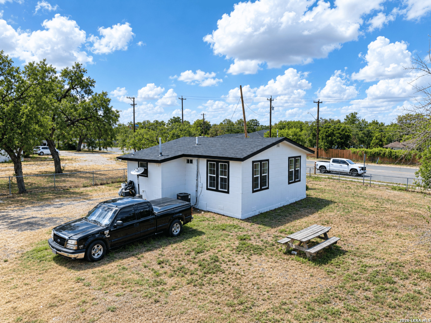 4? Ac Villaret & Zarzamora San Antonio TX 78224