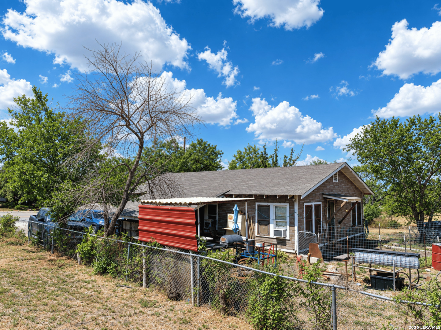 4? Ac Villaret & Zarzamora San Antonio TX 78224