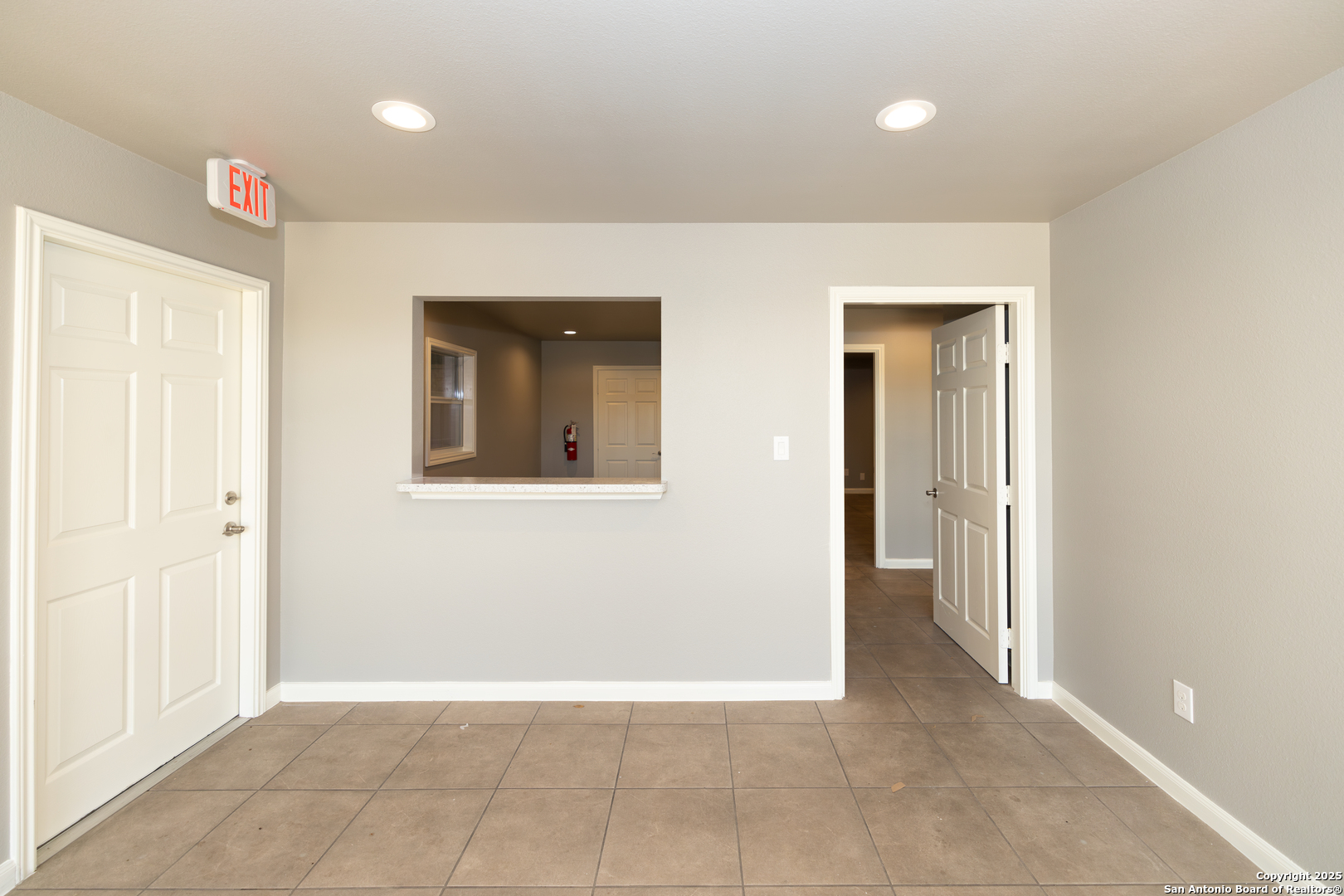 8276 N Sh 16 Poteet TX 78065