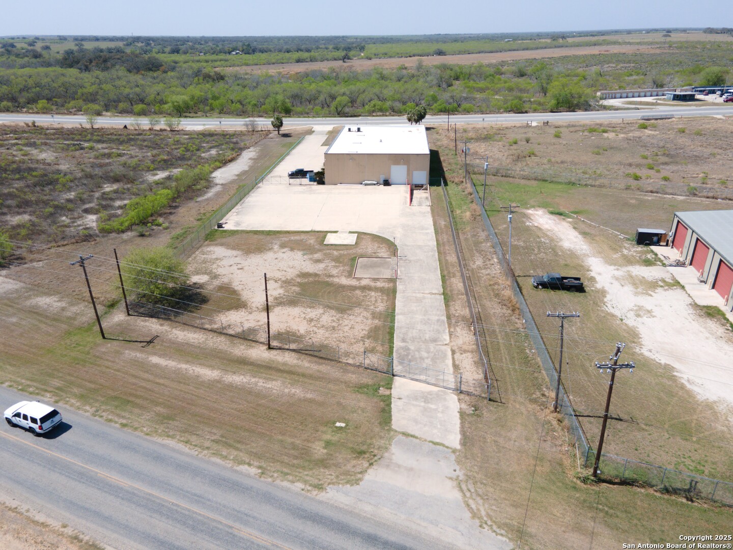 8276 N Sh 16 Poteet TX 78065