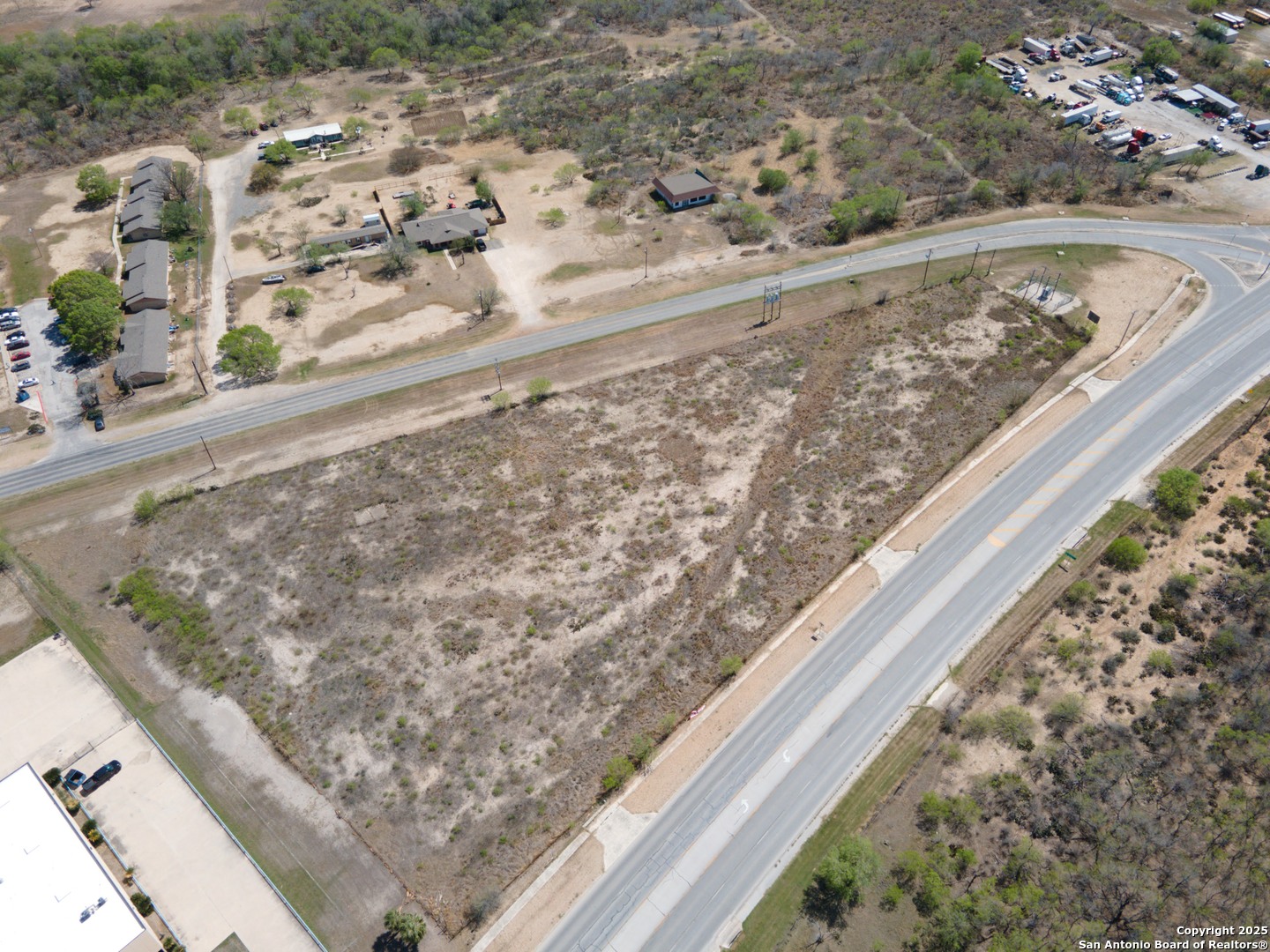 8276 N Sh 16 Poteet TX 78065