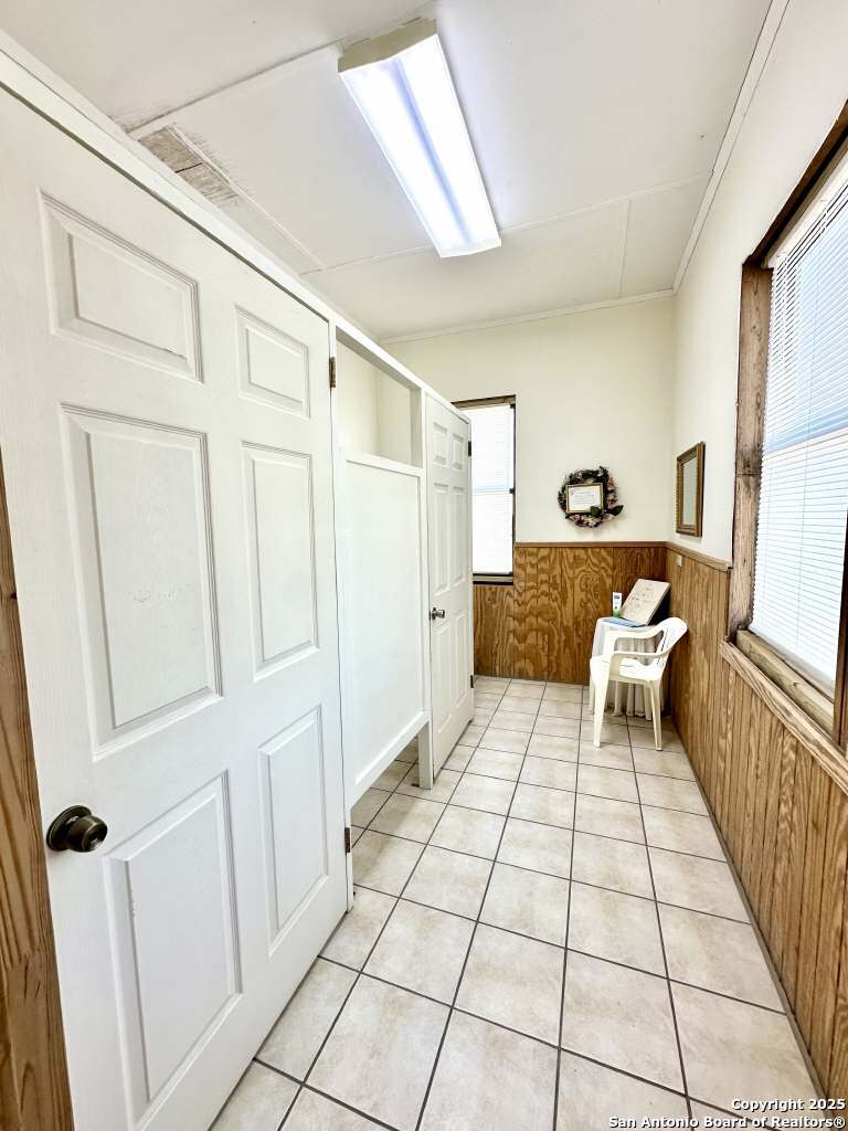 2903 Highway 90 Hondo TX 78861