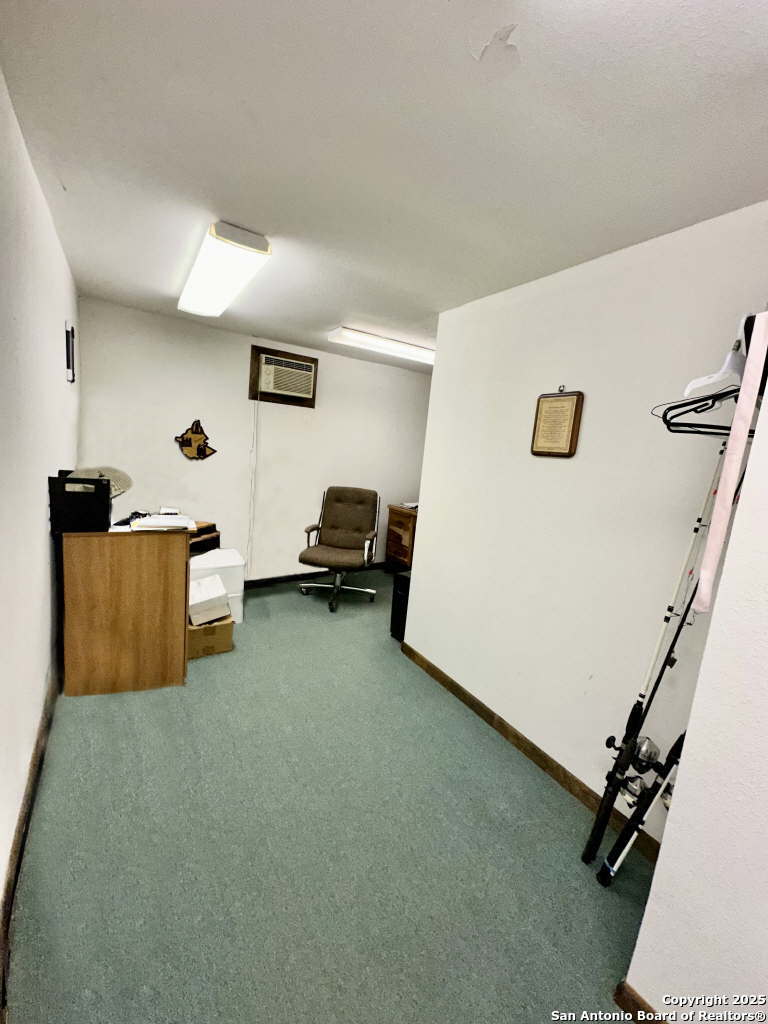 2903 Highway 90 Hondo TX 78861