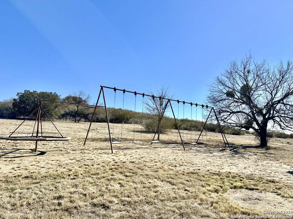 2903 Highway 90 Hondo TX 78861