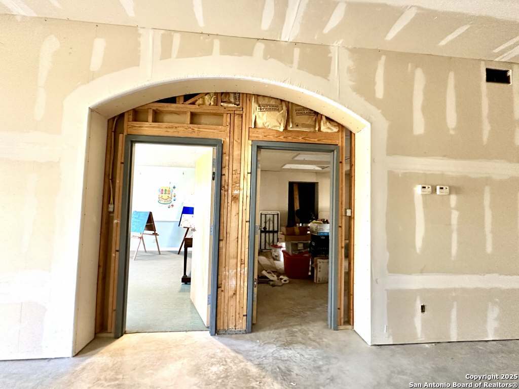 2903 Highway 90 Hondo TX 78861