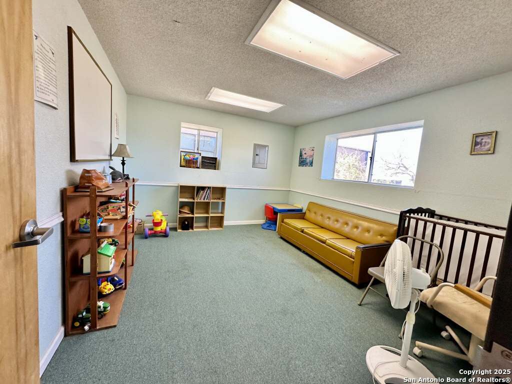 2903 Highway 90 Hondo TX 78861