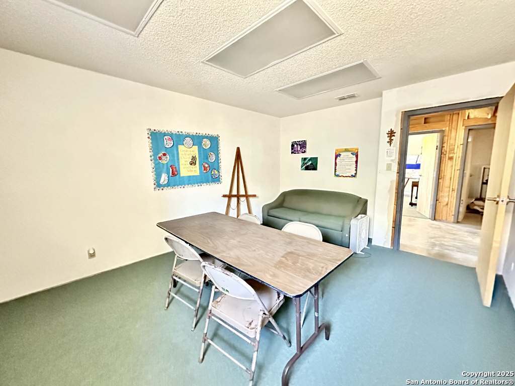 2903 Highway 90 Hondo TX 78861